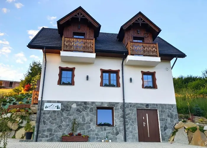 펜션 Widokowka 야보르키